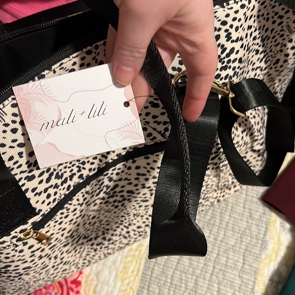 Weekender bag, crossbody strap - Picture 6 of 6